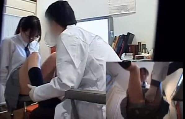 Ginecólogo viola a colegiala en vídeos pornos asiáticas.